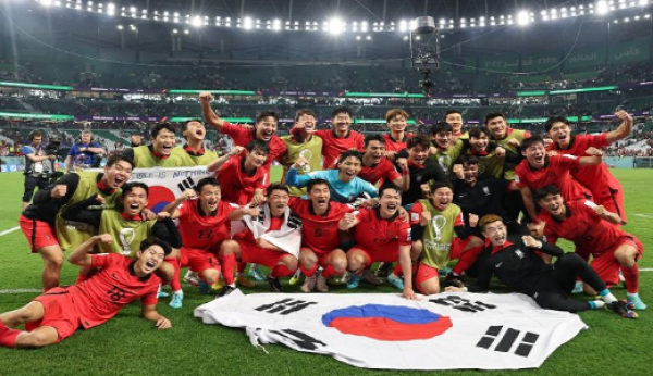 Cuộc Cạnh Tranh Khốc Liệt Giữa 3 Đội Bóng Đá Mạnh Nhất Châu Á